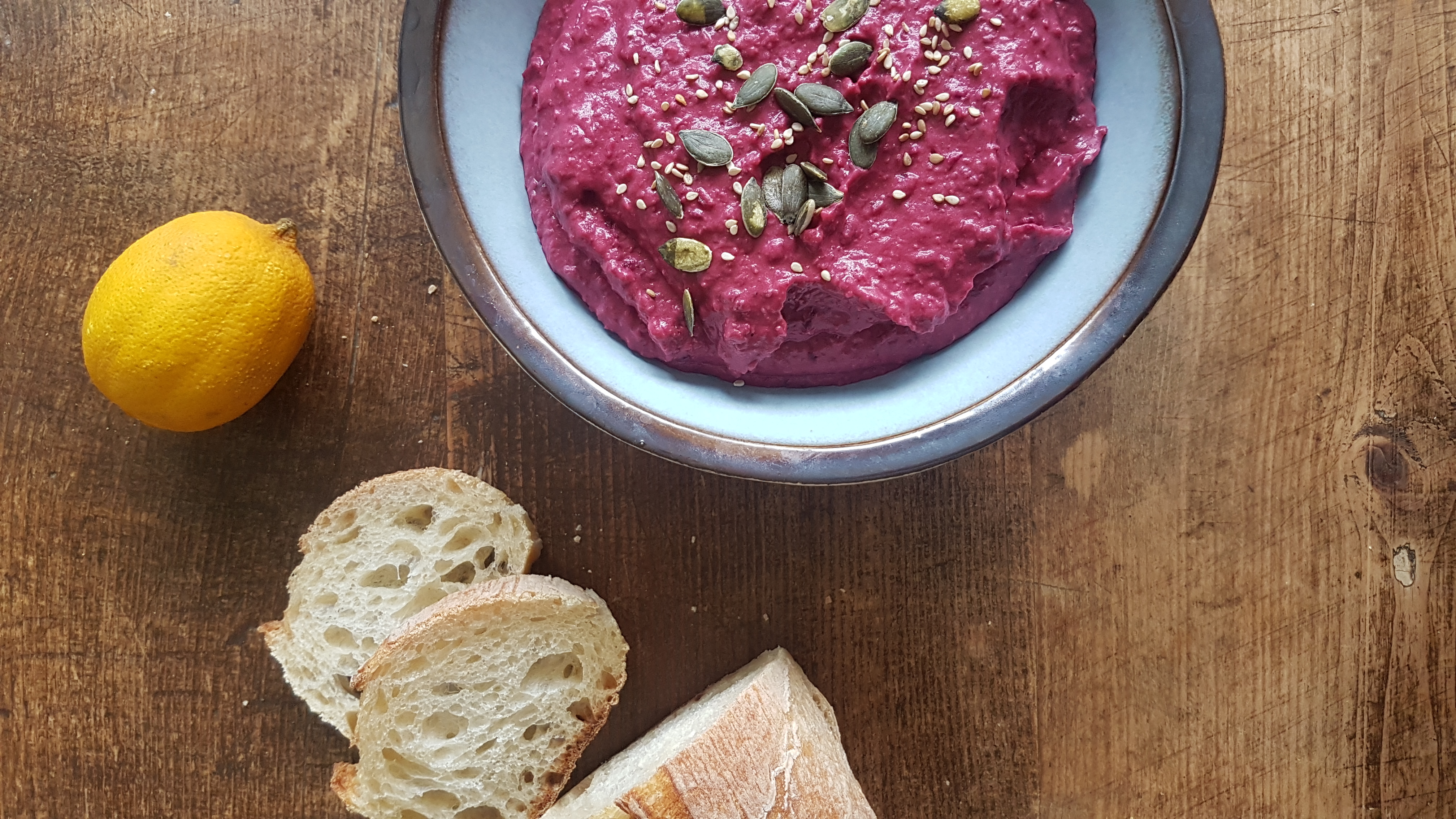 Houmous de betterave